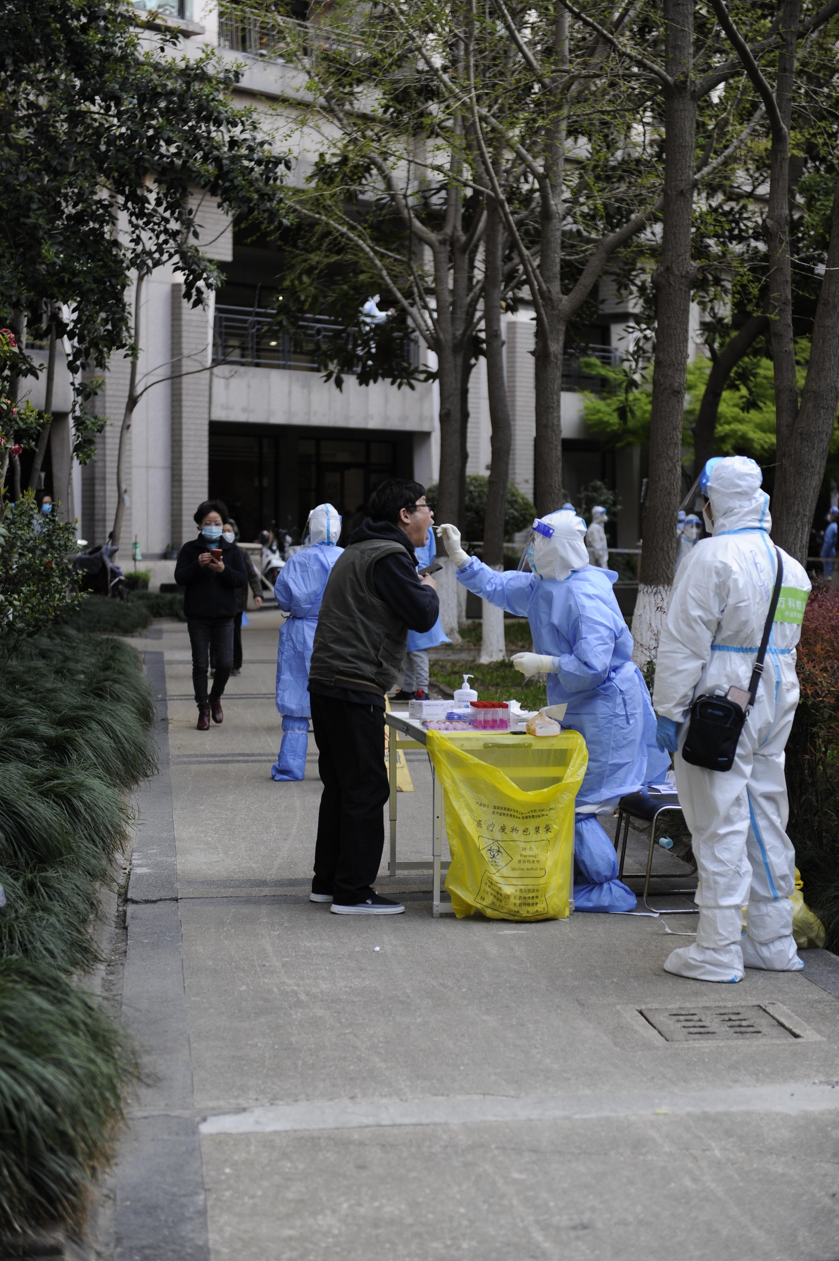 上海徐汇1人核酸异常,上海徐汇区核酸检测机构-第1张图片